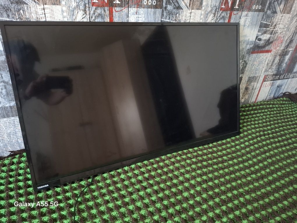 Телевізор Toshiba 40S2855EC