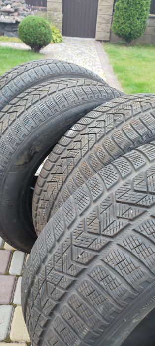 235.60.18 зима, Pirelli scorpion