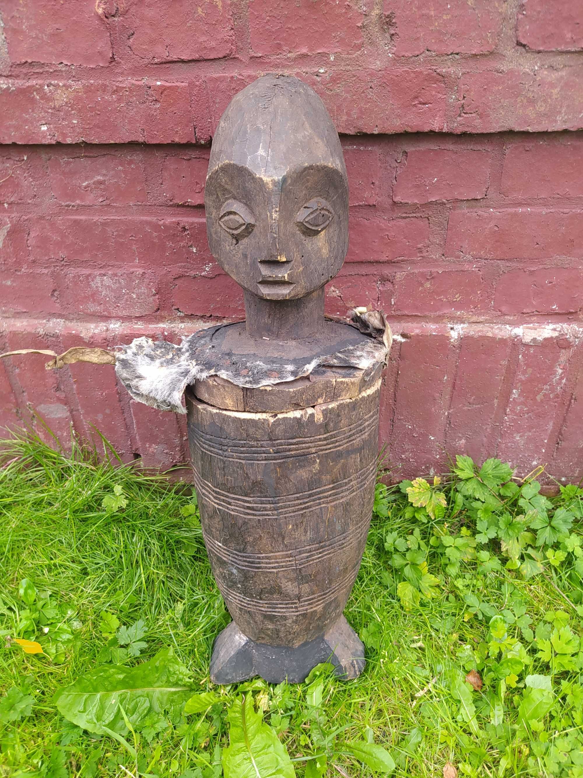 Stara afrykańska rzeźba z drewna