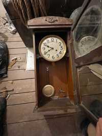 stary zegar działający