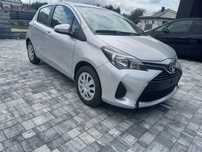 Toyota Yaris 1.3 benzyna 2015, tylko 27tys przebiegu!!,automat ,opłaty, navi,kamera
