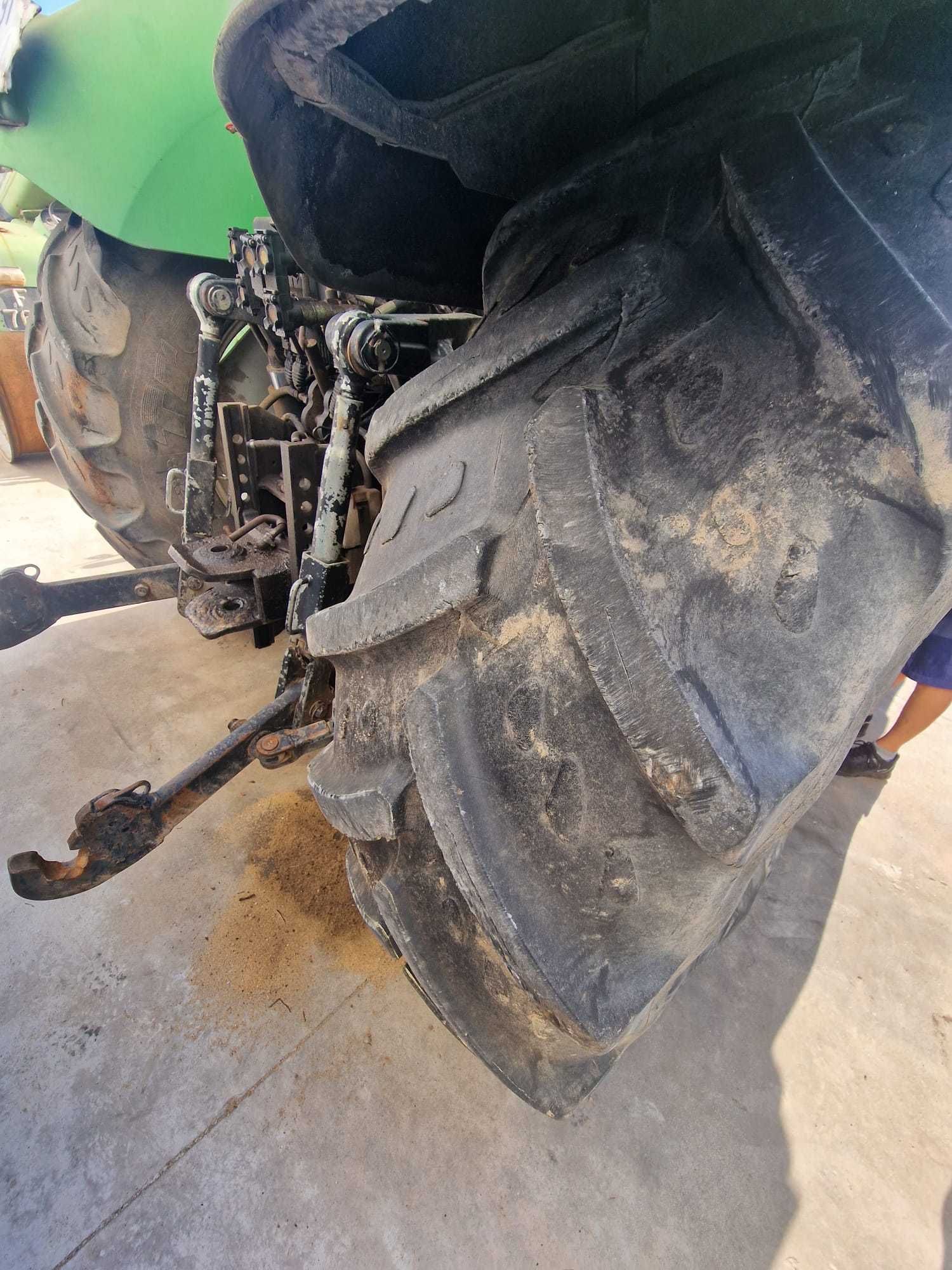 Trator Deutz - Modelo 620