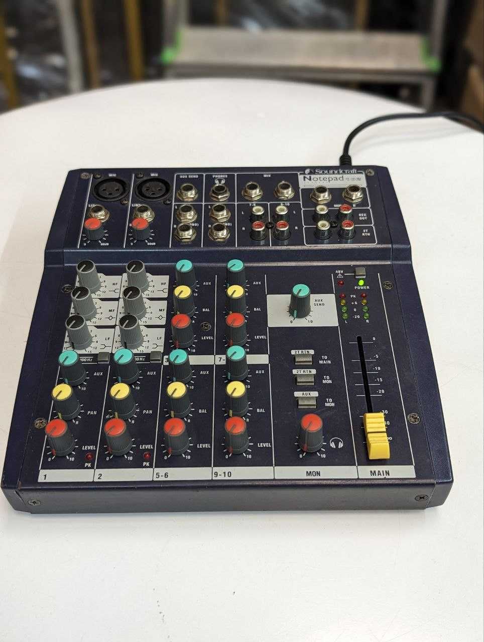 Мікшерний пульт Soundcraft Notepad 102