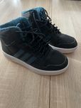Sprzedam buty zimowe firmy adidas