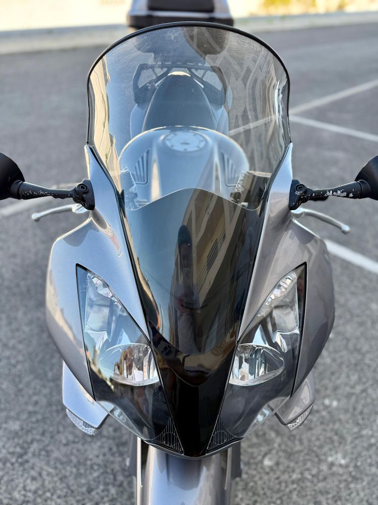 Honda VFR 800 VTEC com apenas 22500kms