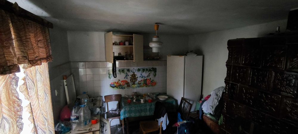 Дачний будинок з землею