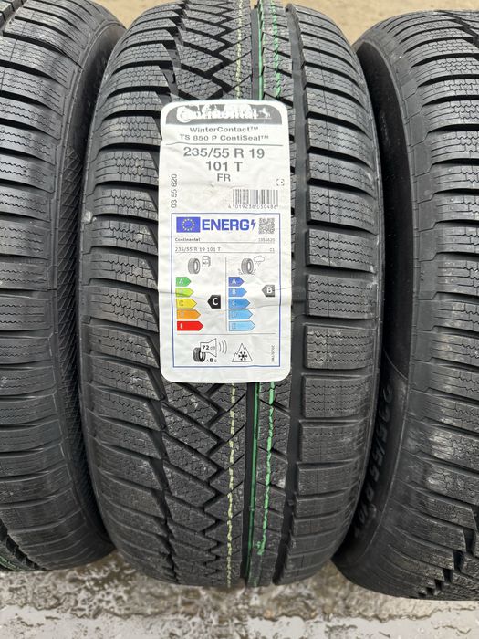 235/55R19 Continental WinterCintact TS850P