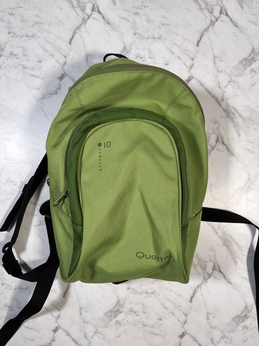 Plecak Quechua zielony z Decathlonu używany