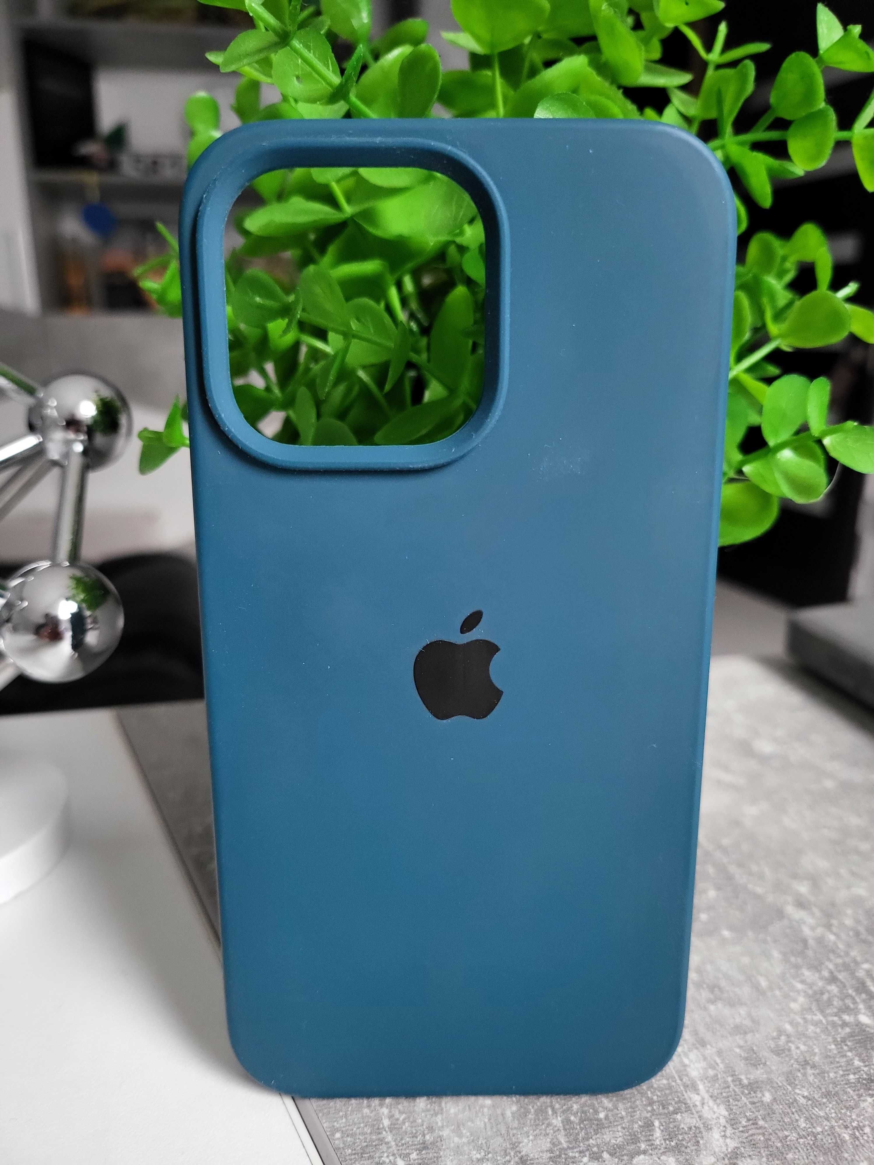 Чохли iphone 13 pro в кількості 6 шт.