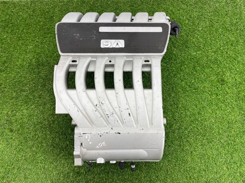 Коллектор впускной AUDI Q7 4L 3.6 2007