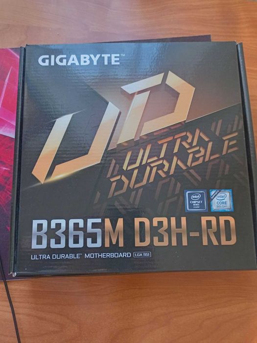 материнська плата gigabyte B365m d3h+cpu+ram