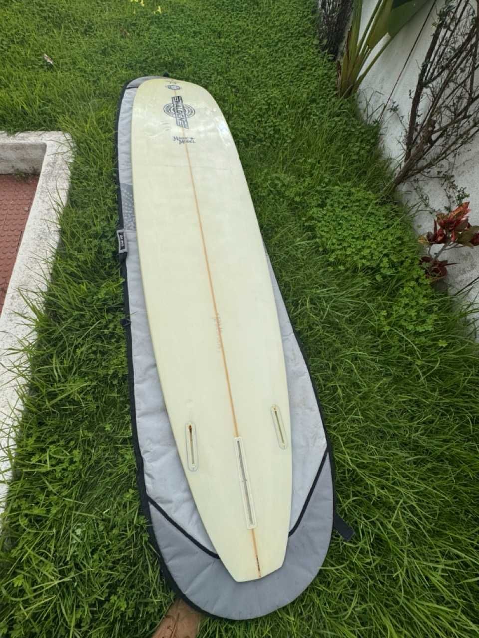 Longboard 9'0'' Walden Magic Model futures