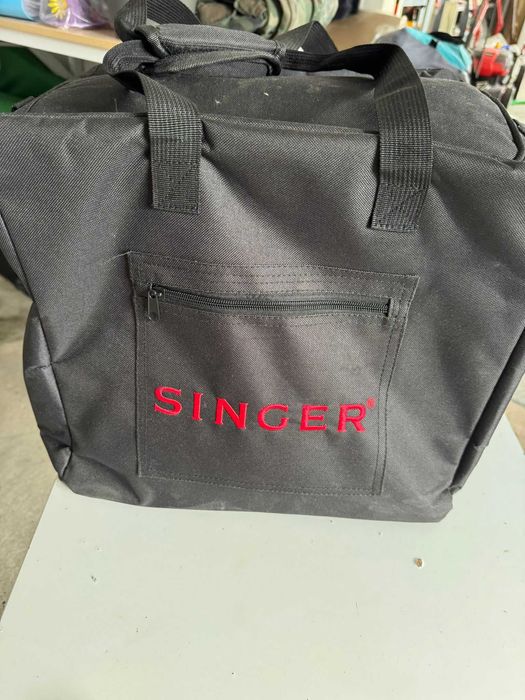 Máquina de costura overlock SINGER 14SH754