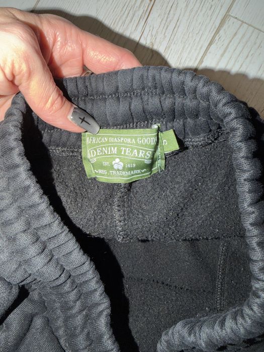 Spodnie dresowe Denin Tears