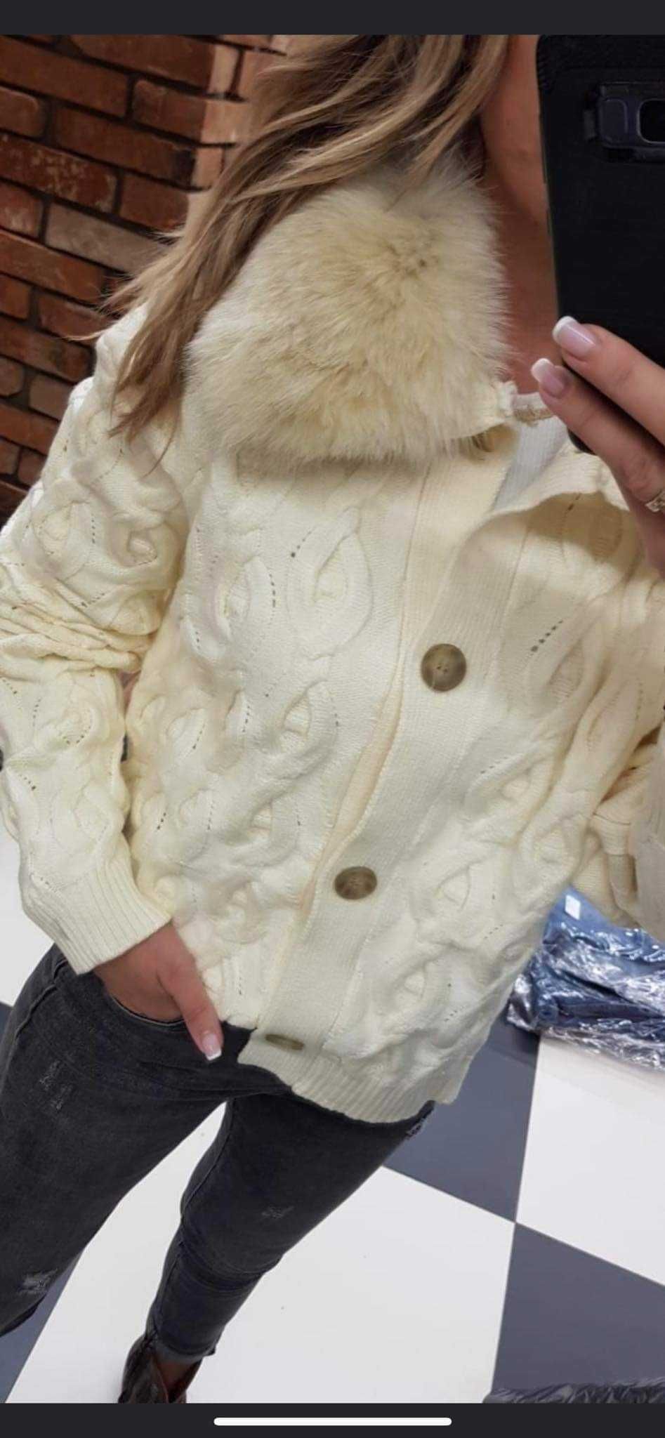 Sweter lisem naturalnym futrem lisy piękne sweterki