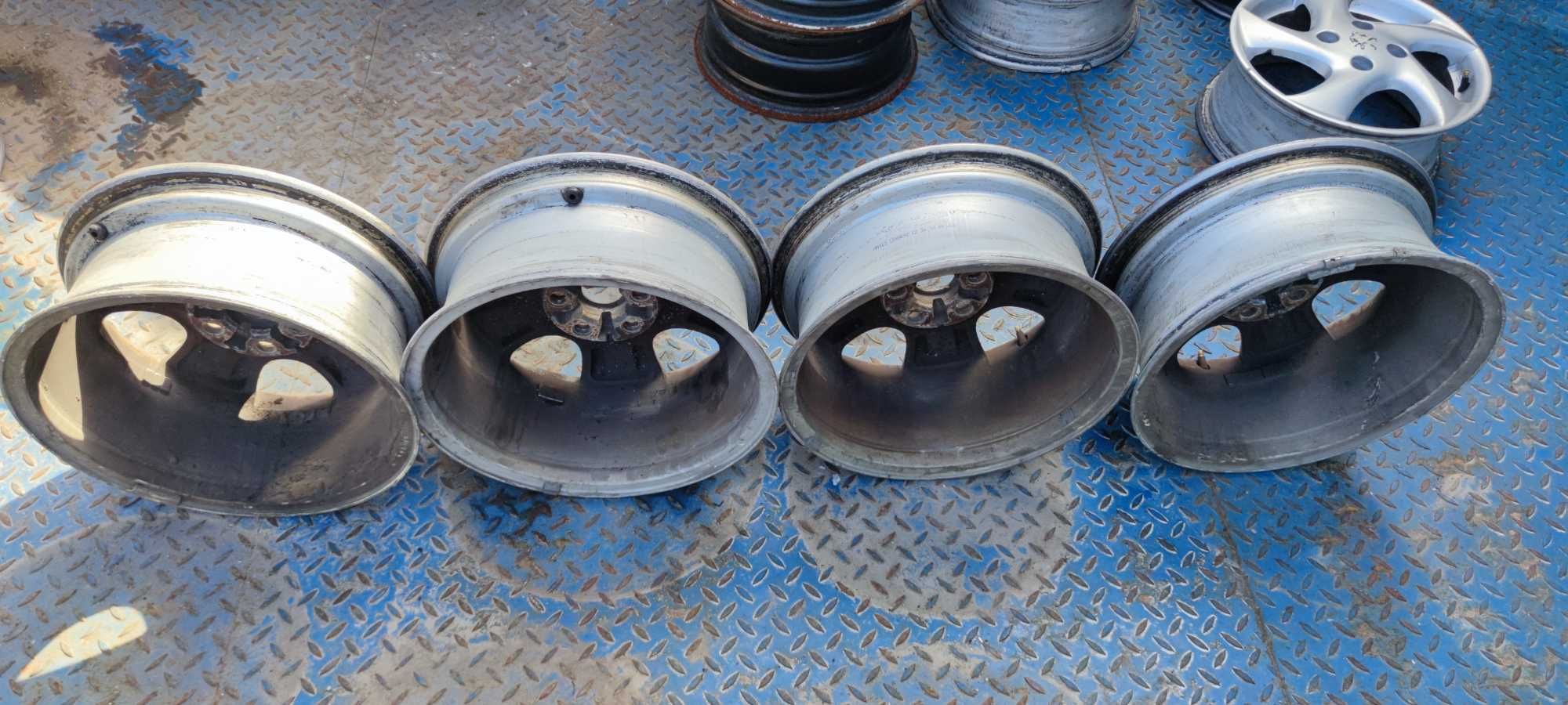 Felgi Aluminiowe Alusy Alu Ford 16 6.5J ET 52.5 5x108