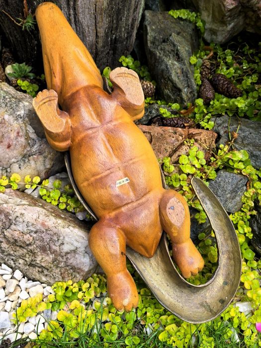 Krokodyl, aligator z drewna z mosiężnymi elementami,  Korea UNIKAT