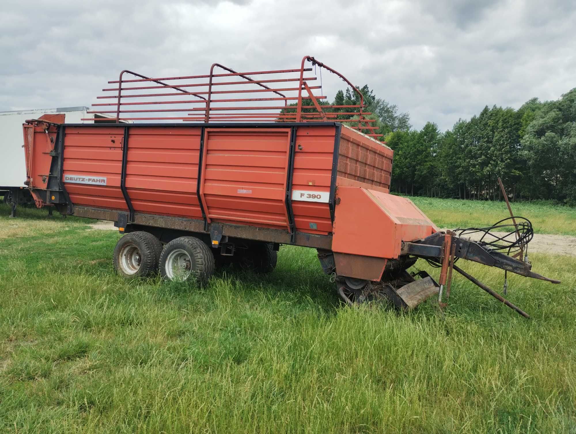 Samozbierająca przyczepa Deutz-Fahr
