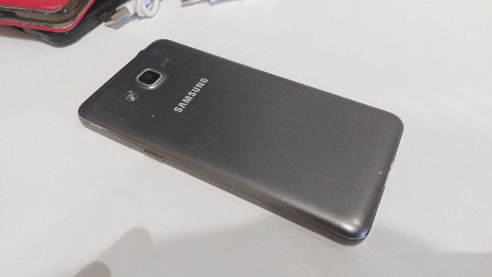 Smartfon Galaxy Grand Prime
