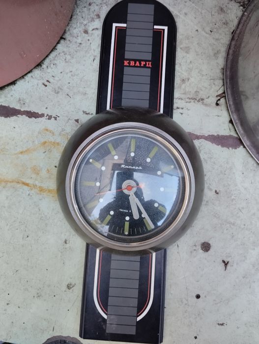 Годинник Кварц.годинник