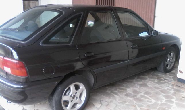 Ford Escort 1.4 - 97 - AAL