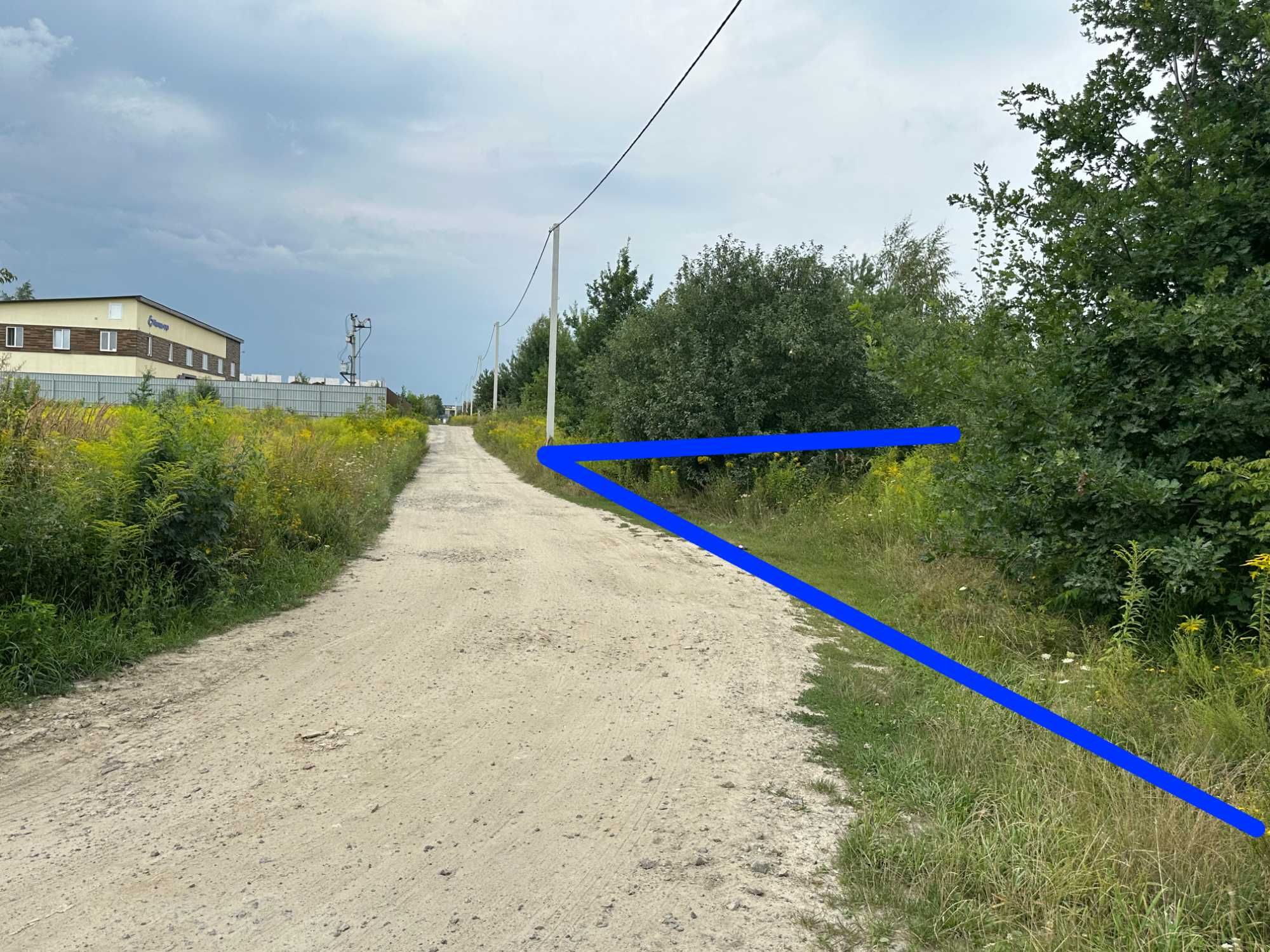 Продаж землі в с.Тарасівка 58 соток під промисловість, кутова ділянка