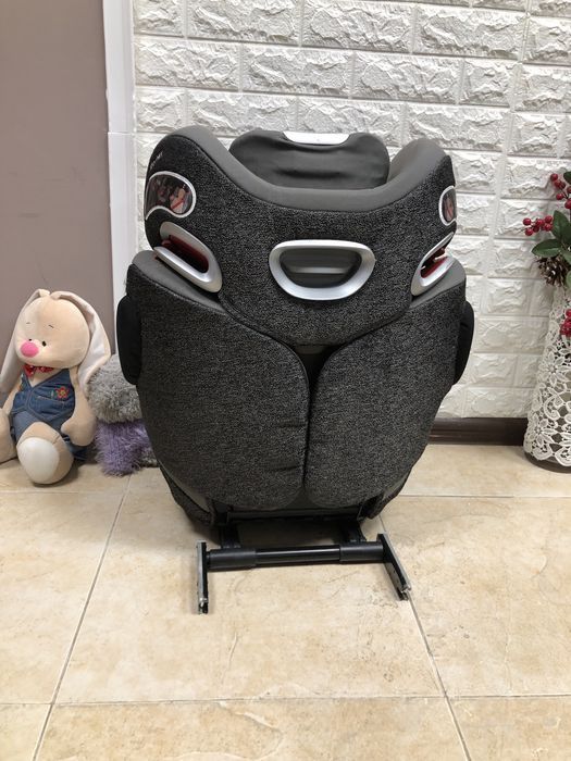 Автокрісло Cybex Solution Z-Fix Група 2/3 (15-36 кг) бустер