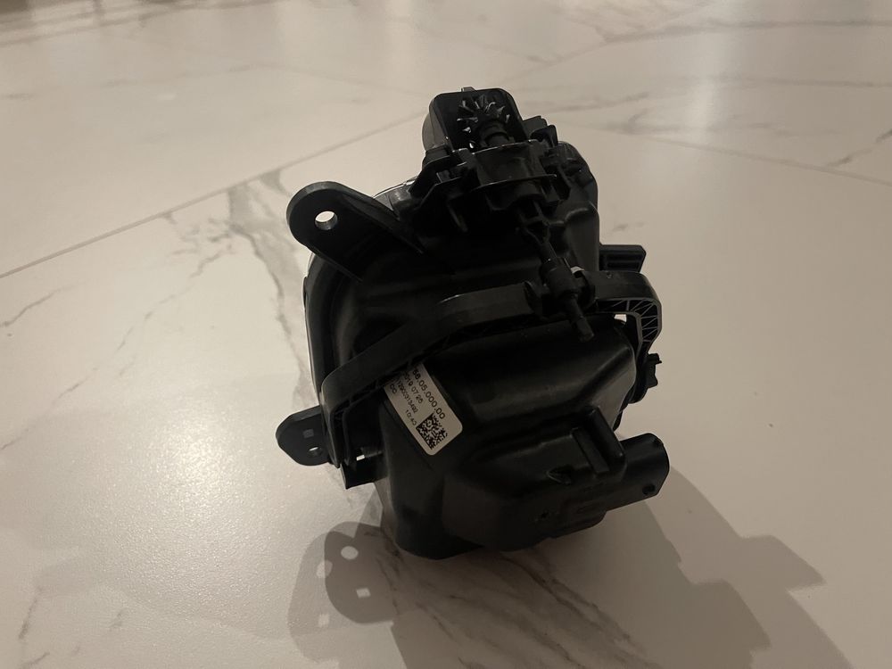 Halogen LED lewy BMW X2 F39 stan bdb
