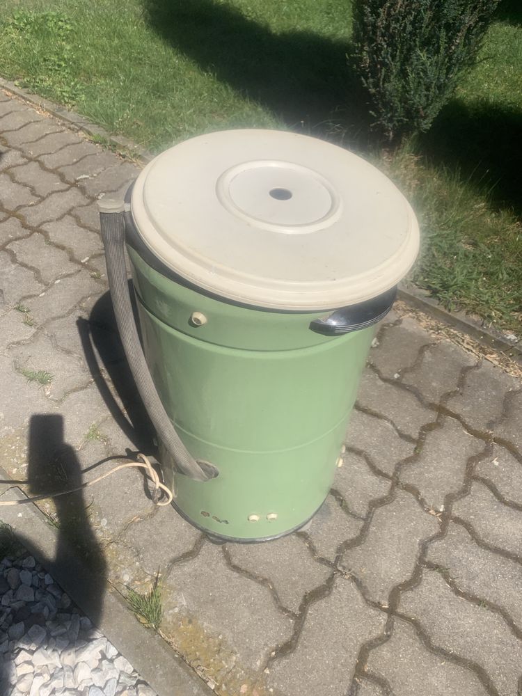 Pralka z PRL dziala