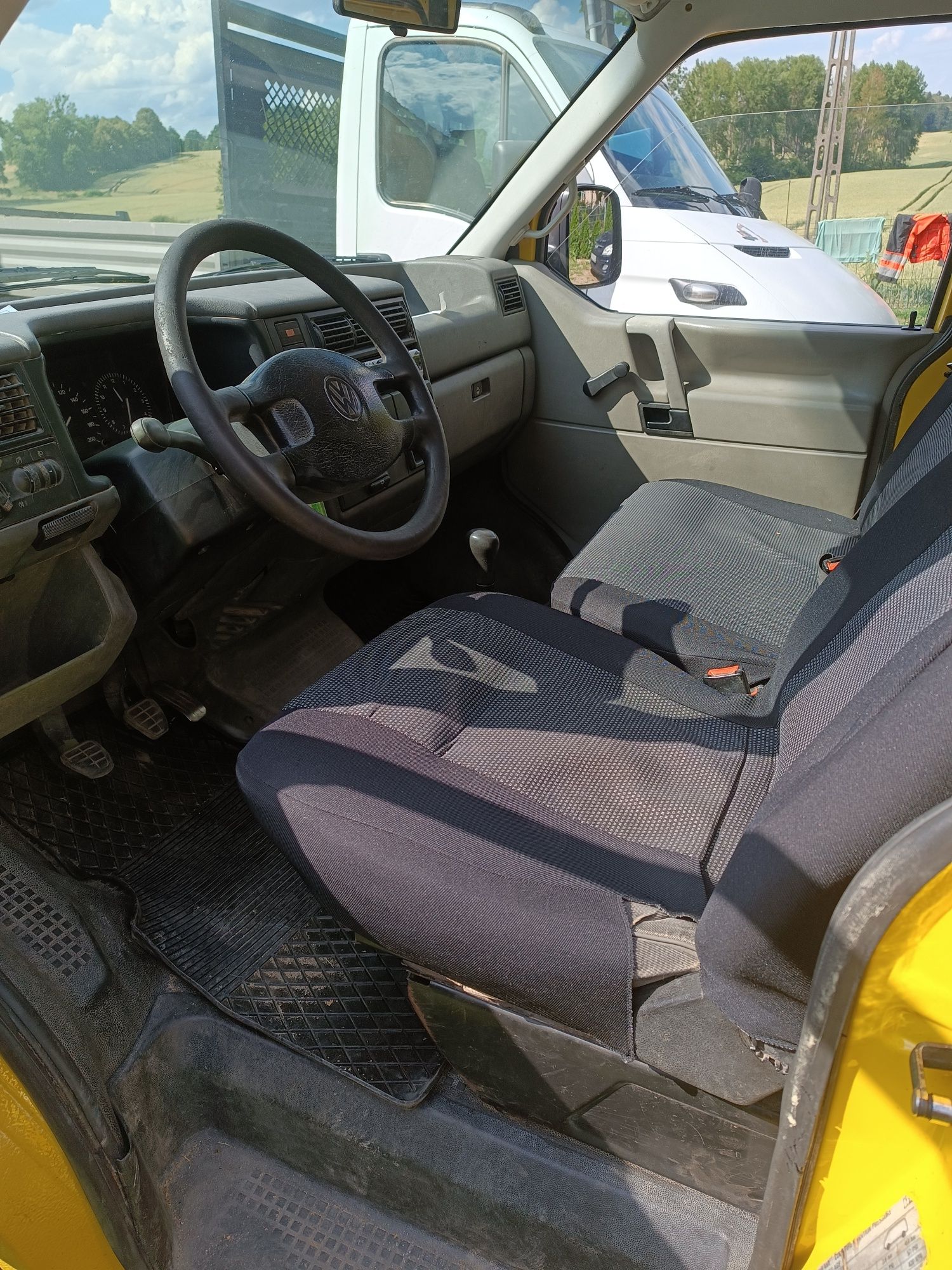 Volkswagen Transporter VW T4 2.4 stan bardzo dobry Brygadówka doka