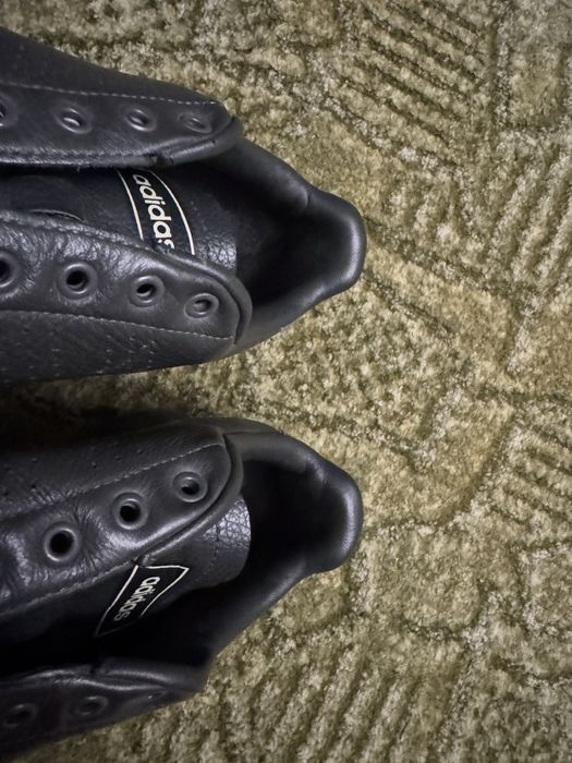 Кеди Adidas тенісні шкіряні 42