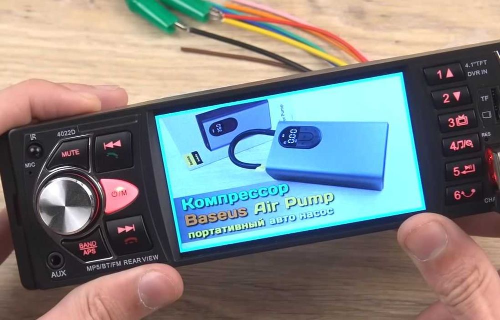 Автомагніитола з дисплеєм bluetooth usb вхід для камери заднього виду