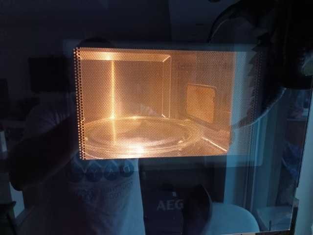 kuchenka mikrofalowa do zabudowy AEG