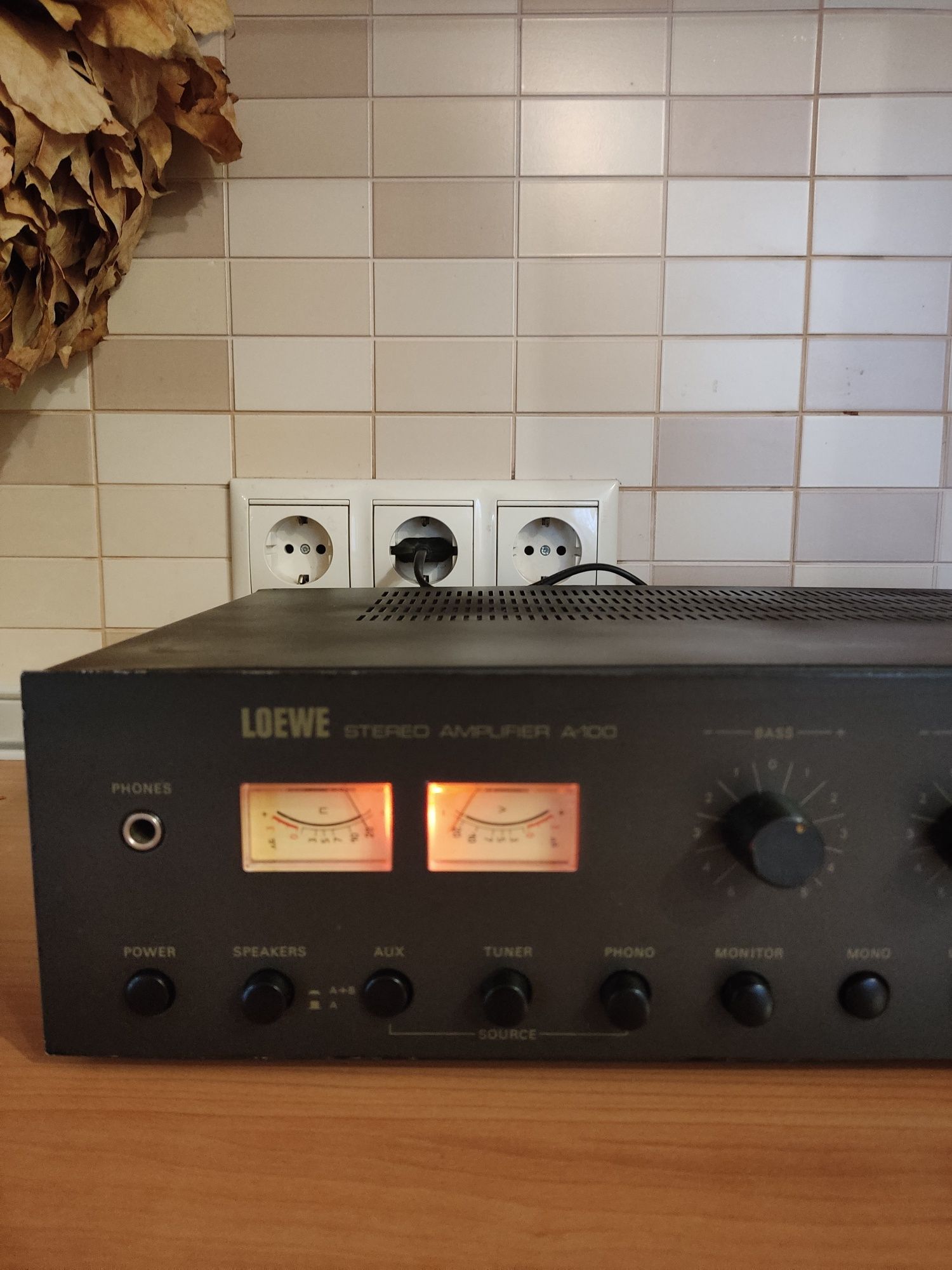 LOEWE(OPTA) stereo amplifier A-100