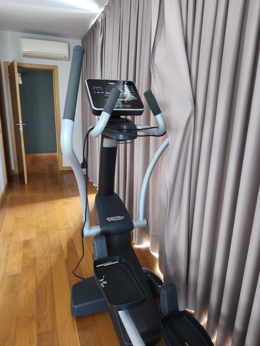 CrossTrainer Technogym Synchro Forma