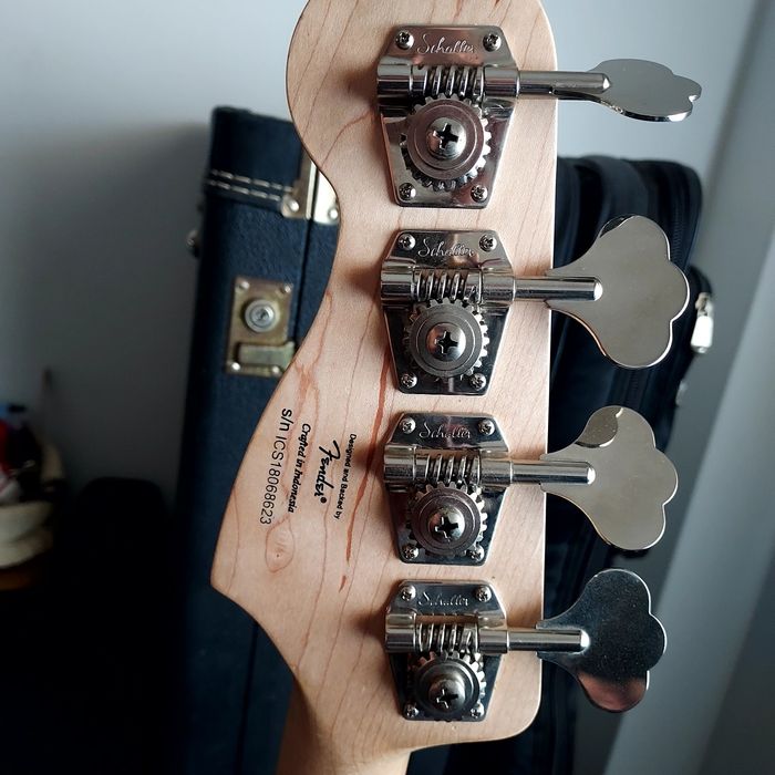 Fender Squier Precision PJ upgraded