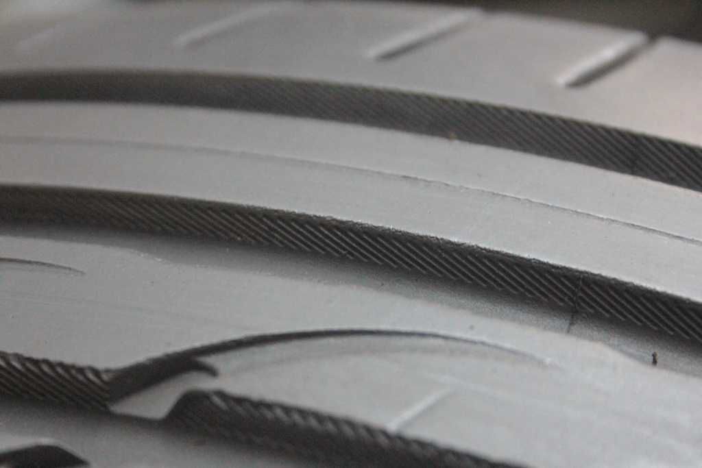 235/50/18 Yokohama C.drive 2 Z.P.S MOE 235/50 R18 97V RunFlat