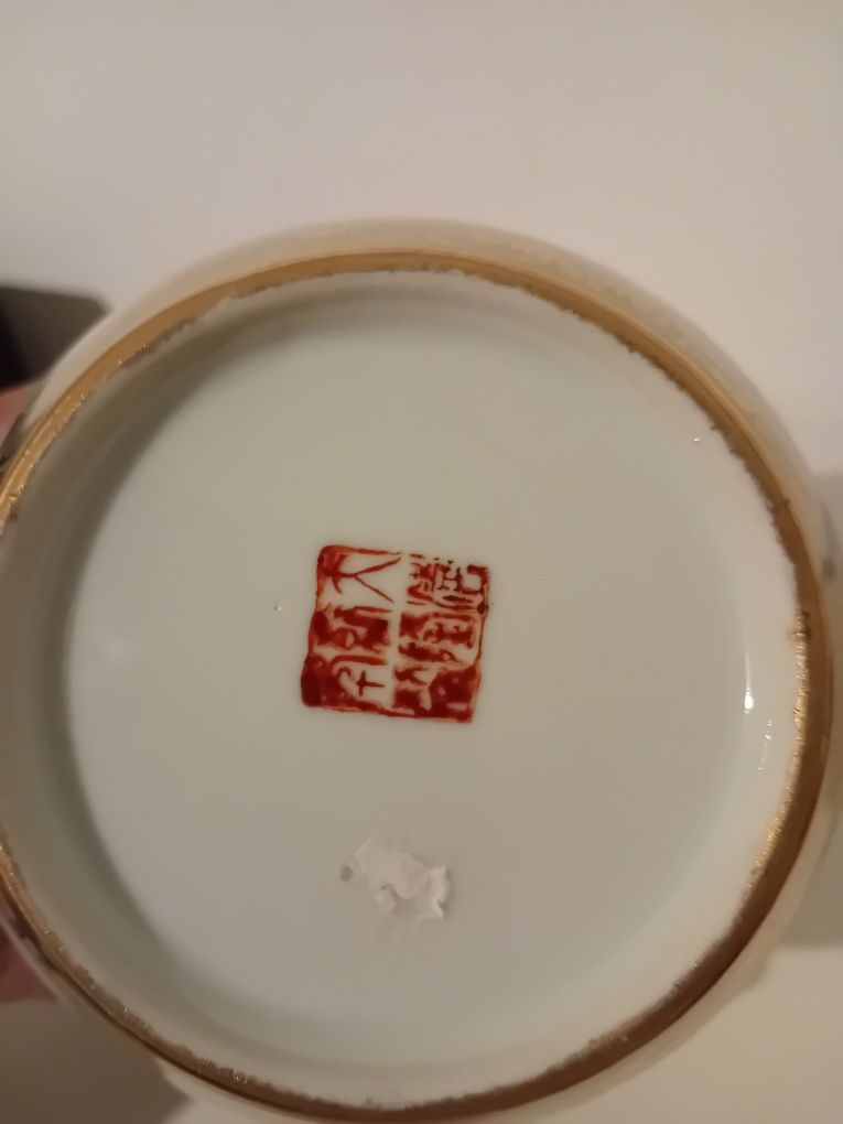 Pote oriental porcelana antigo