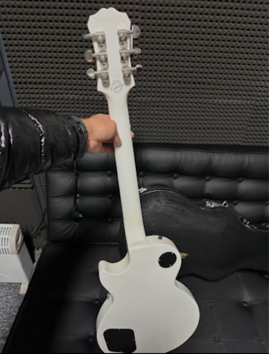 Epiphone les paul studio aw alpine white lp z futerałem