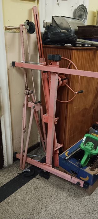 Podnosnik do montażu płyt gipsowych