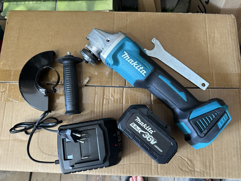 Аккумуляторная болгарка Makita DGA504 + 1 аккумулятор!!!