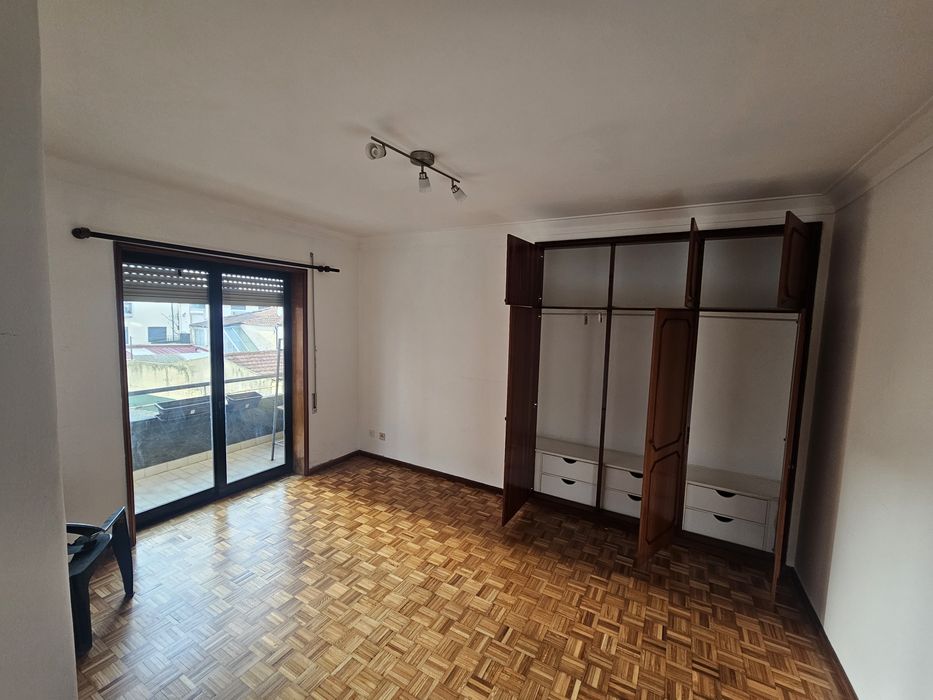 T2 Para Arrendar - Oliveira do Douro