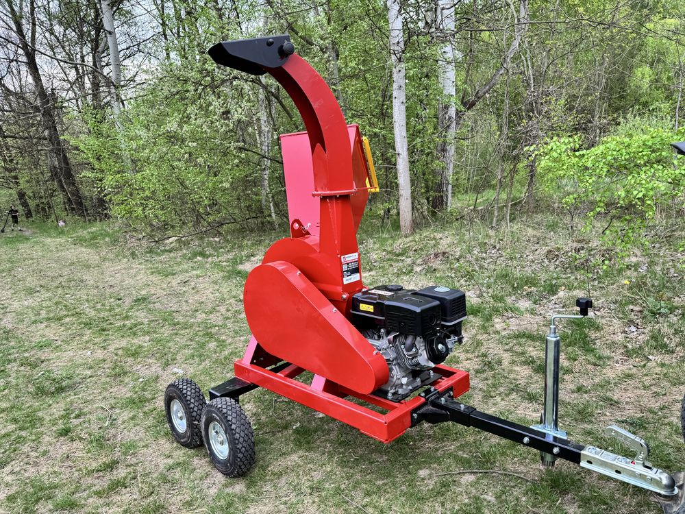 Wynajme Mocny RĘBAK do gałęzi spalinowy 15HP Nowy Sacz RTS-630 15KM