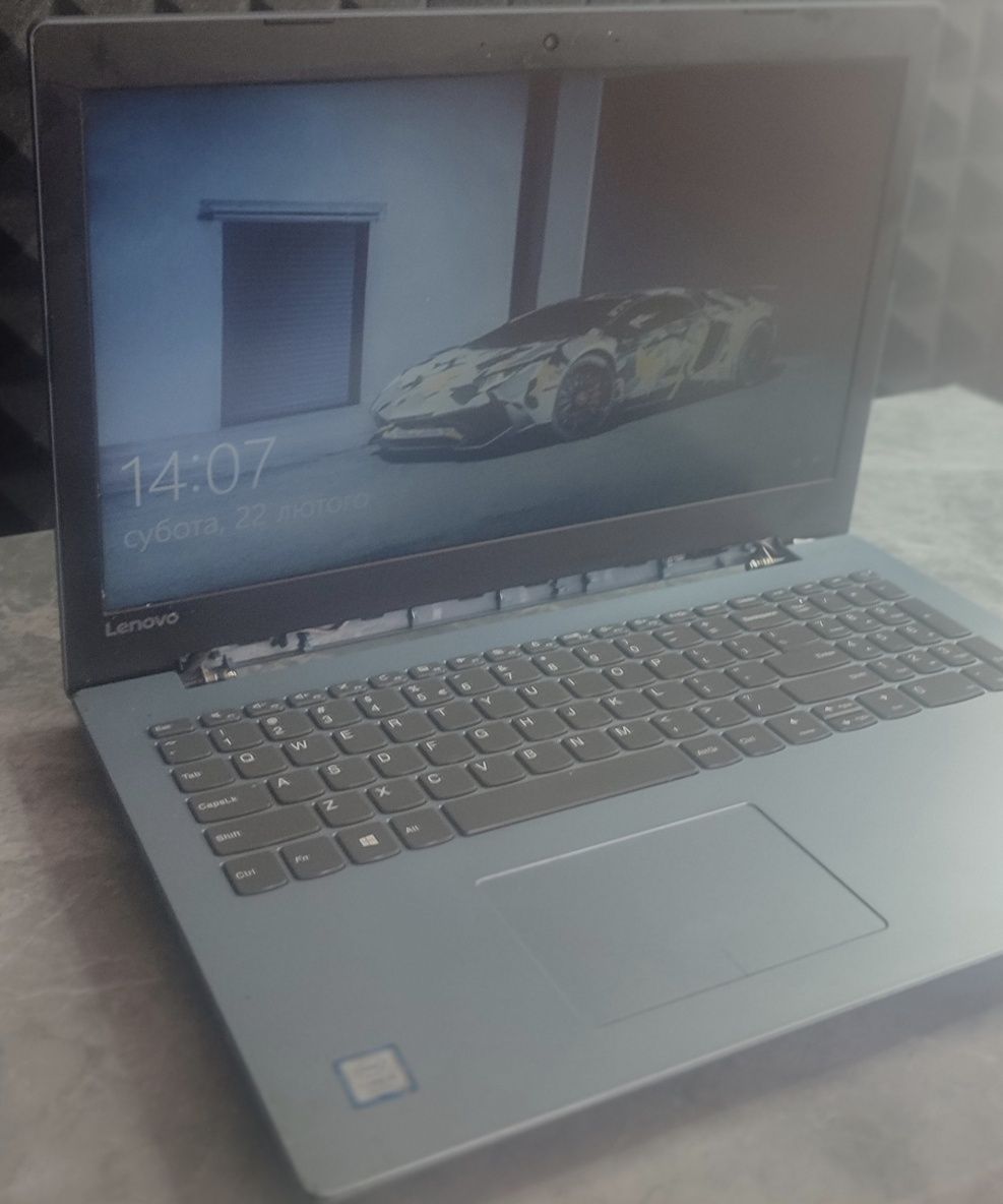 Ігровий Ноутбук бу Lenovo   / 12 GB / i5-7200u / SSD m.2 nvme 256GB