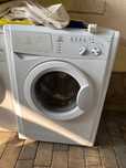 Стиральная машинка Indesit на 5 кг