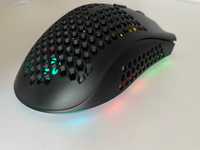 Mouse gamer ergonômico, super leve,com leds e acabamentos muito bons!