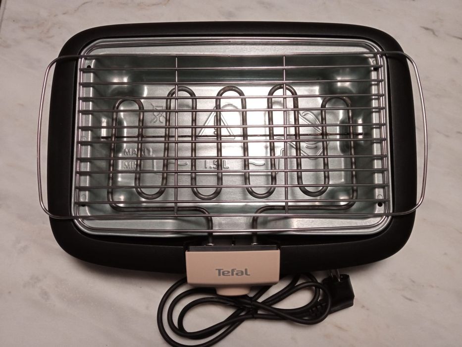 Grelhador Elétrico Tefal 2300W — Novo sem caixa