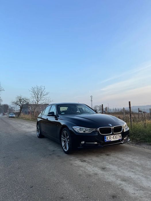 BMW Seria 3 BMW 318D 2012