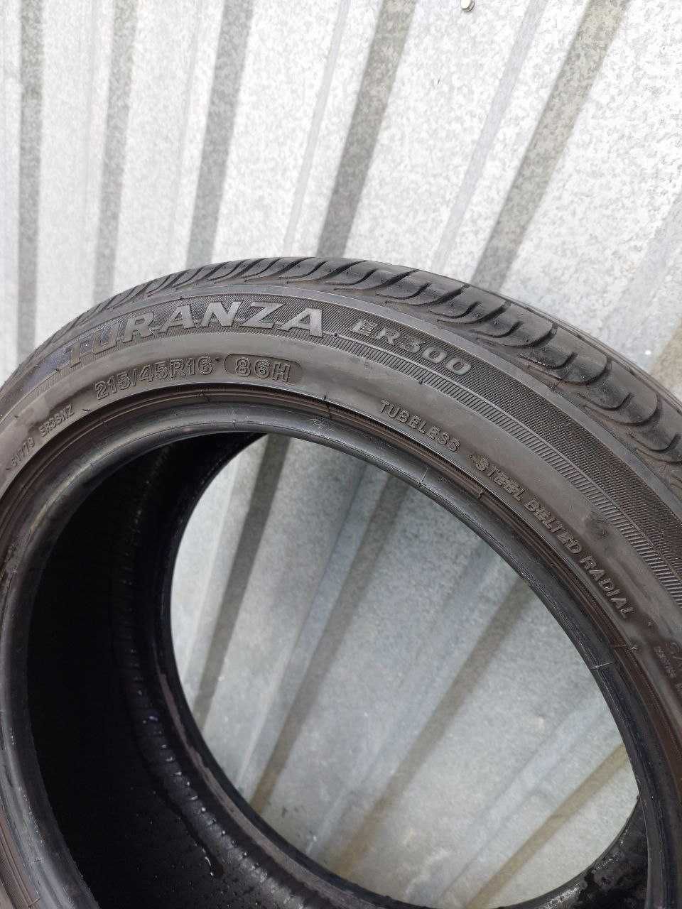Резина Шини 215 45 R16 Bridgestone Turanza ER300