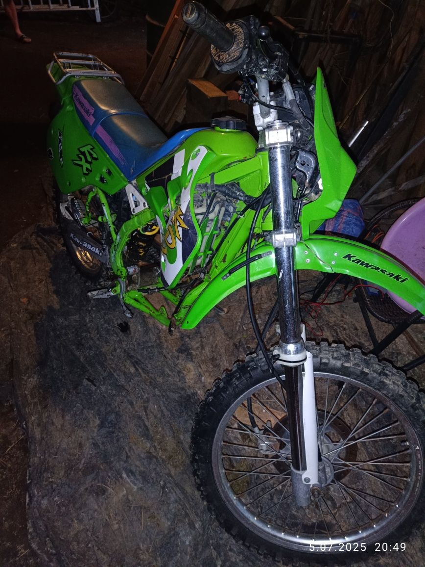 Kawasaki 125 2T cros